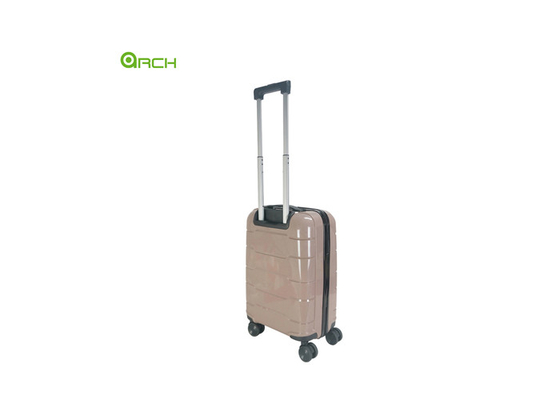 Lieferant PP-Hard-Sided-Reisewagen mit Doppelspinnerrädern